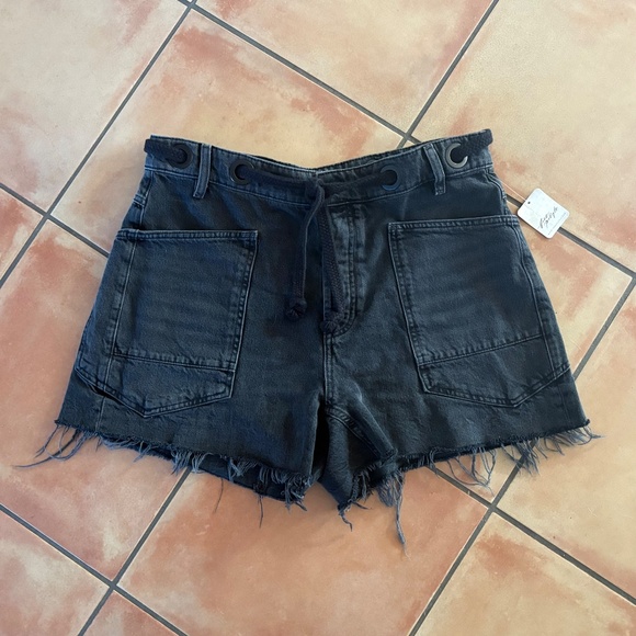 New!! We The Free People Moxie Barrel Shorts Night Hawk - Picture 3 of 6